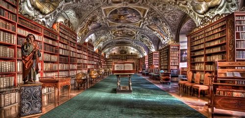 Interior da Biblioteca Barroca de Praga