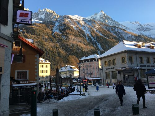 Chamonix no inverno Ruas de Chamonix no inverno