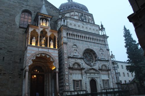 Basílica Santa Maria Maggiore Fachada da Basílica Santa Maria Maggiore em Bérgamo