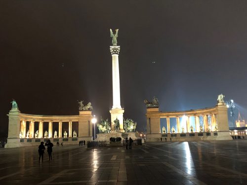 Praça dos Heróis Monumento Praça dos Heróis em Budapeste