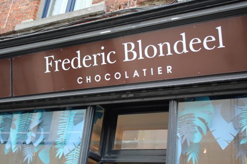 Frederic Blondeel Frente da chocolateria Frederic Blondeel em Bruxelas