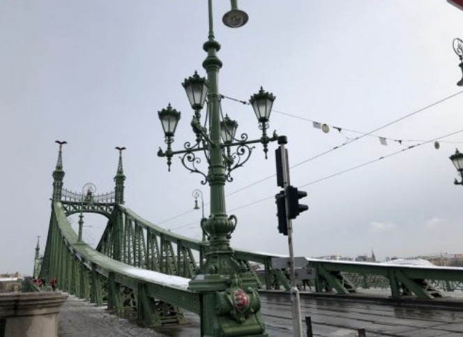 Ponte em Budapeste Ponte verde em Budapeste