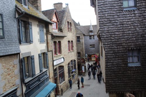 Ruas medievais no interior do Mont Saint-Michel