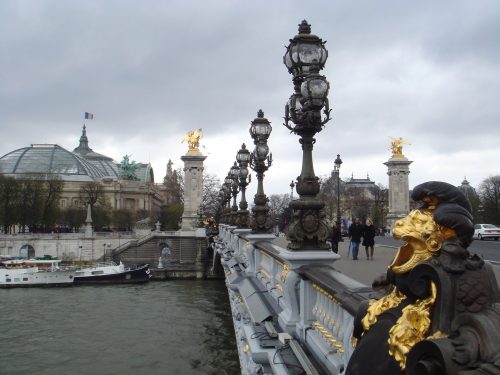 Ponte Alexandre III Arquitetura e monumentos da Ponte Alexandre III