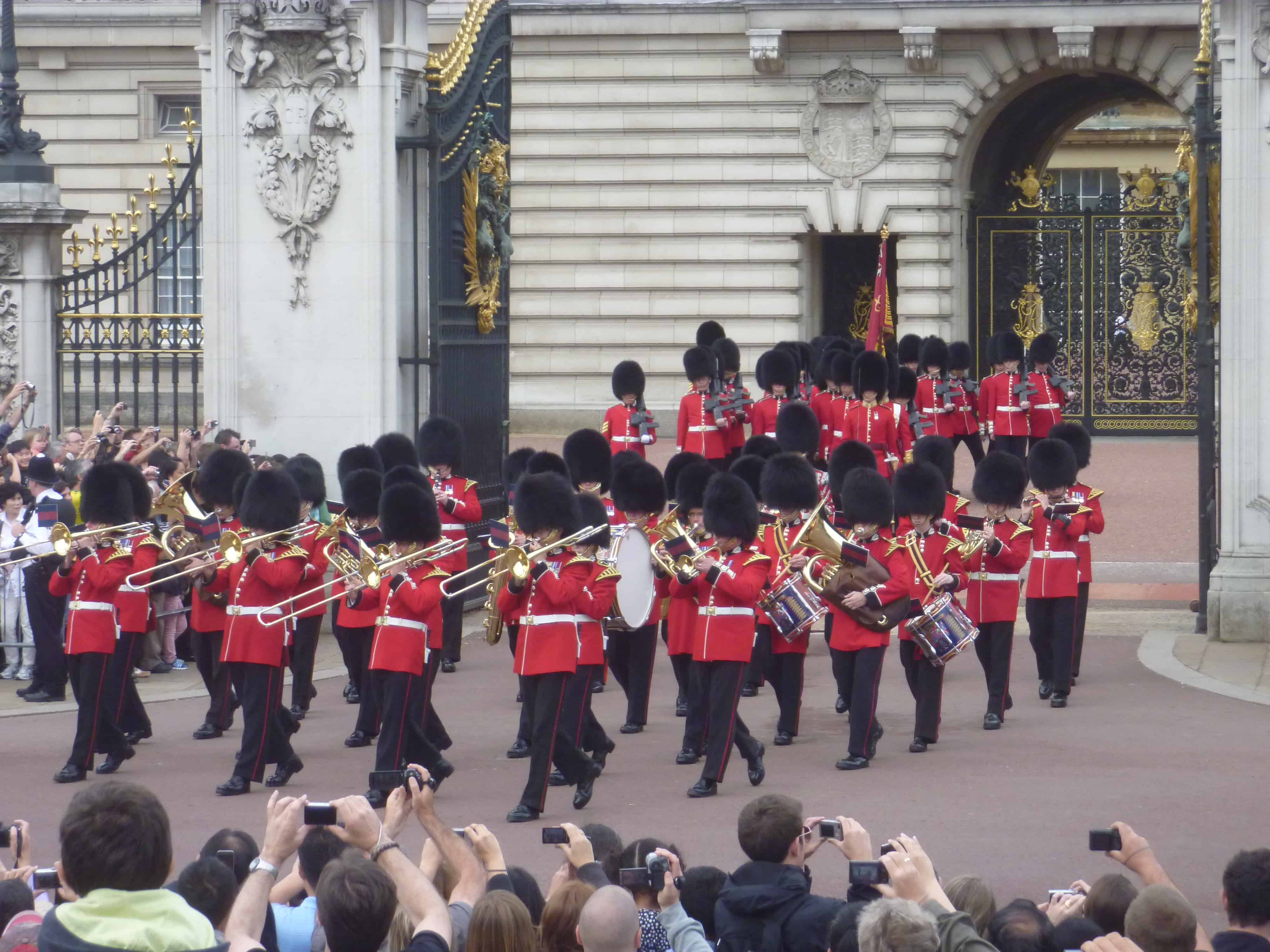 Troca da Guarda Real, em Londres Troca da Guarda Real, em Londres
