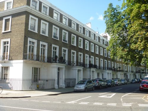 Prédios em Notting Hill Rua de casas em Notting Hill