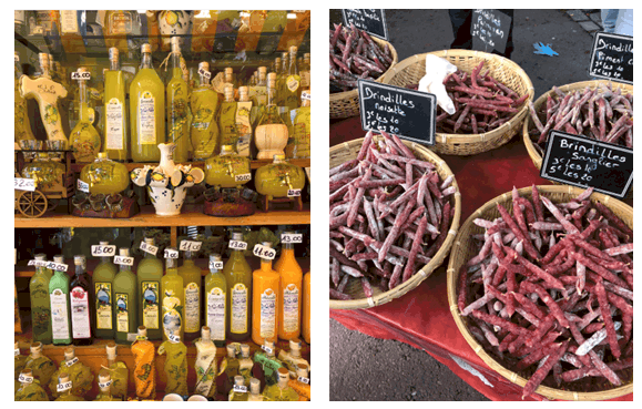 Garrafas de Limoncello e temperos em cestas