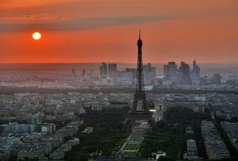 5 lugares perfeitos para tirar foto com a Torre Eiffel