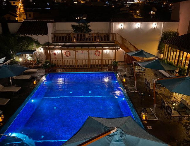 hotel com piscina em cusco