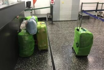 Como proteger as malas no aeroporto