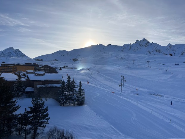 hotel ski in ski out courchevel