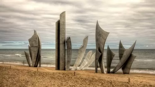 Monumento na Omaha Beach Monumento ao Dia D, na Praia de Omaha