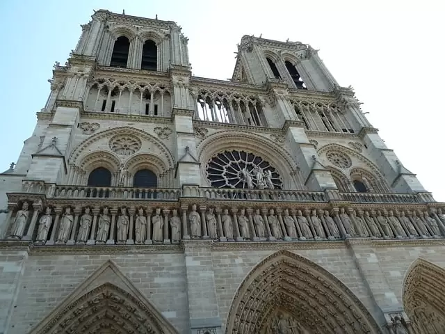 Catedral de Notre-Dame de Paris Catedral de Notre-Dame de Paris