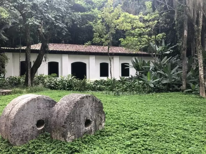Casa em meio a floresta no Rio de Janeiro