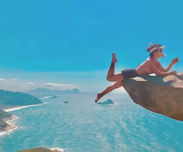 Como é a Pedra do Telégrafo