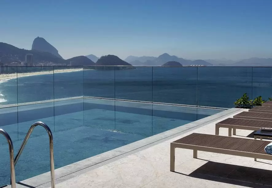 Piscina do Miramar Hotel em Copacabana Piscina do Miramar Hotel em Copacabana