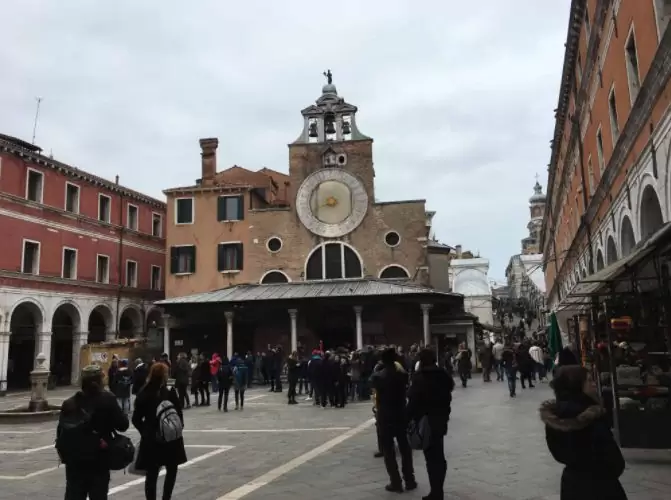 Típica rua de Veneza